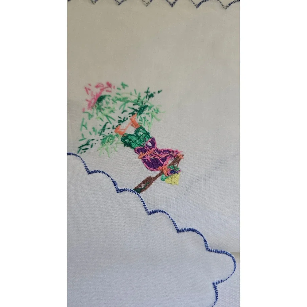 Vintage Hand Embroidered Napkins Scalloped Edge Set of 8 Folk Art Farm Scenes